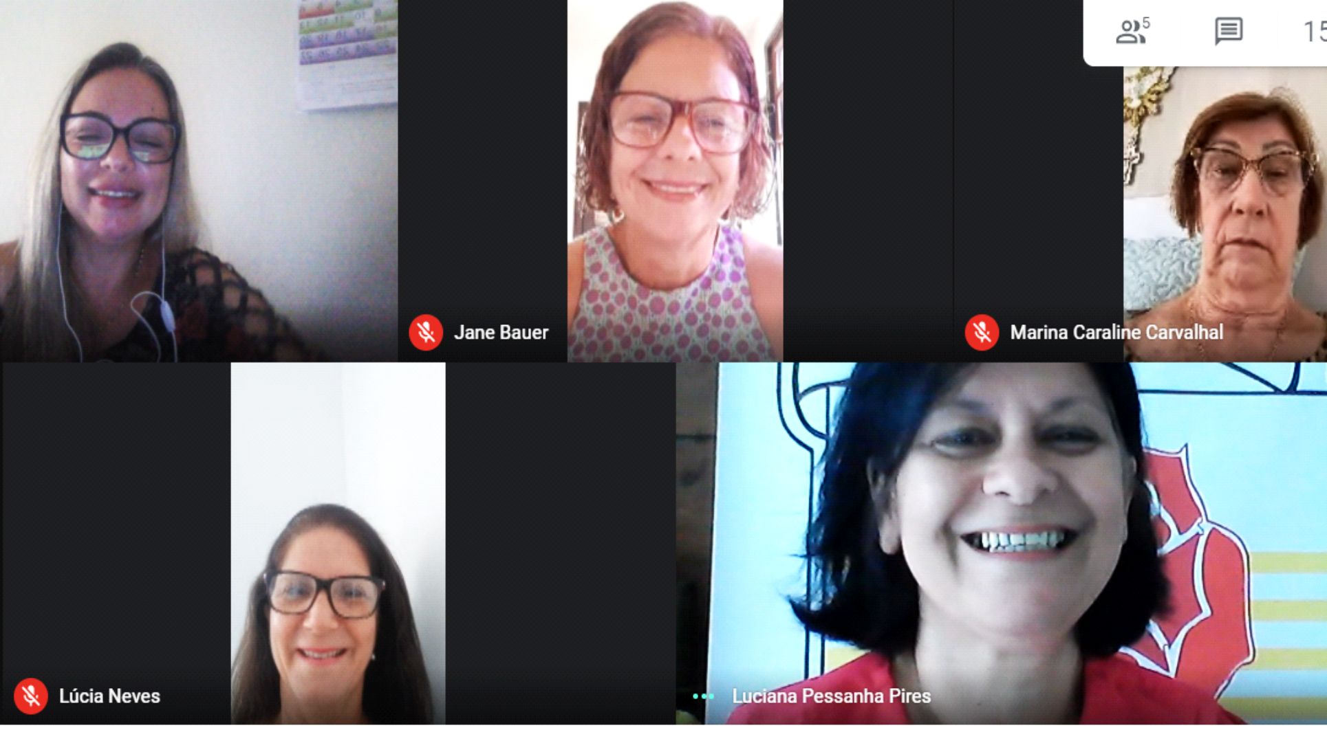 Reunião com Alexandra Braga, Jane Bauer, Marina Caraline, Lúcia Spadarotto e Luciana Pessanha Pires. (Foto: Reprodução)