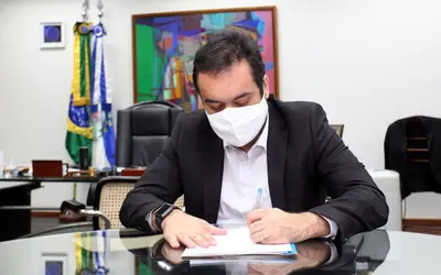 Governador Cláudio Castro sanciona lei que flexibiliza o uso de máscara no Estado do Rio