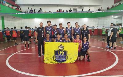 Torneio Municipal de Voleibol Sub-18 tem primeiro dia de jogos realizado em Petrópolis